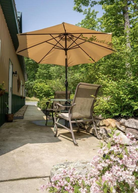 Mockingbird Mountain Spa And Retreat Luray Exterior photo